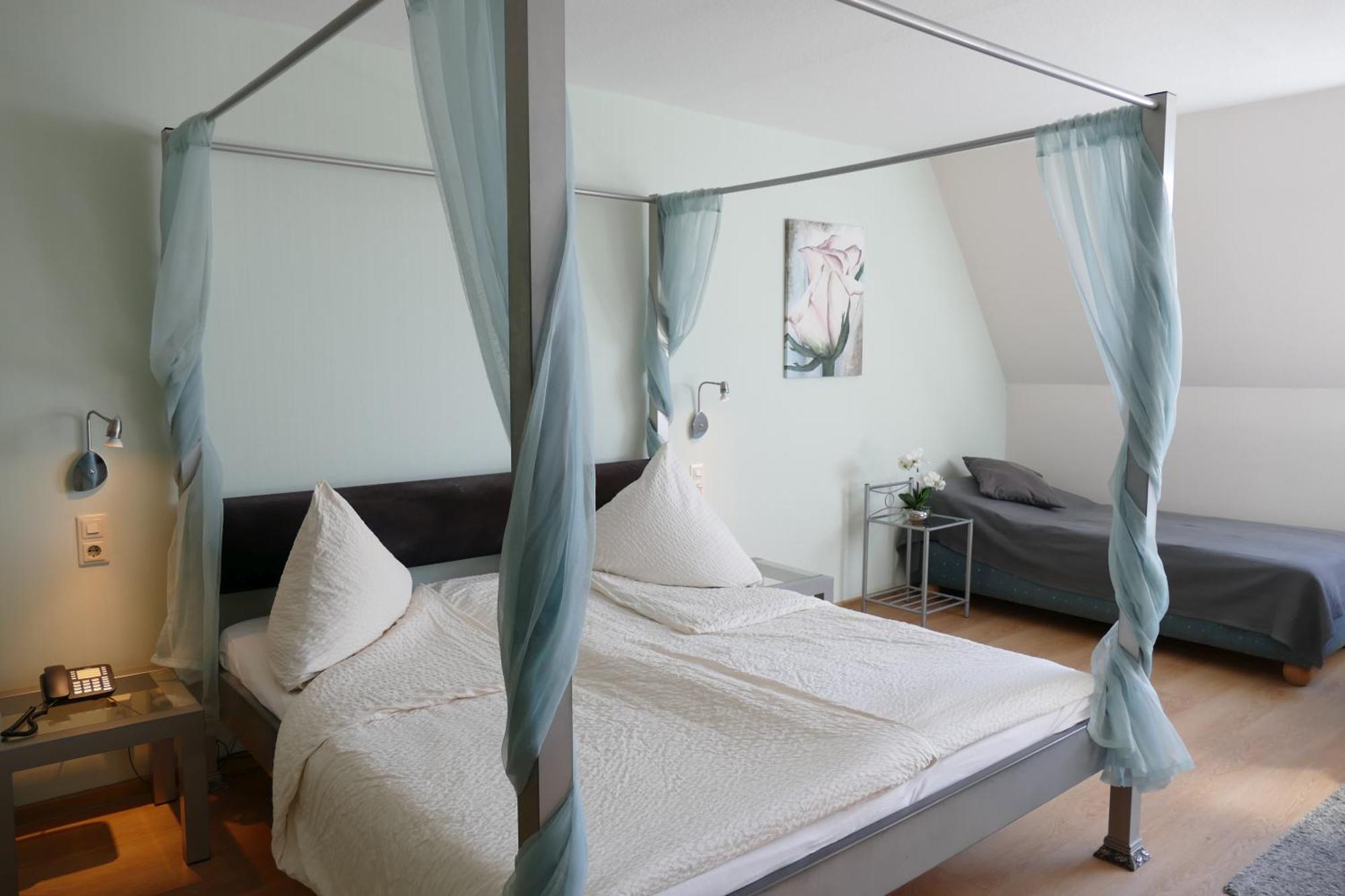 Wennhof Hotel Scharbeutz Ngoại thất bức ảnh